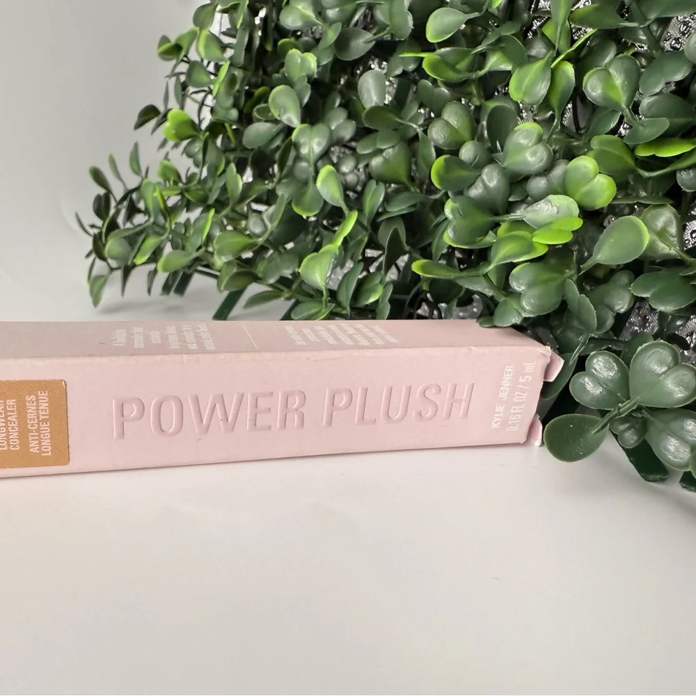NEW: Kylie Cosmetics Power Plush Longwear Concealer in 3.5N